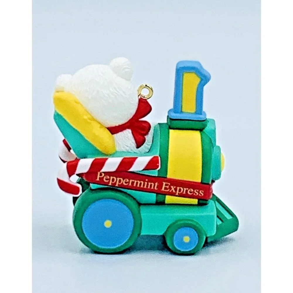 VTG Baby's 1st Christmas Hallmark Ornament 2001 Bear Peppermint Express Train‎